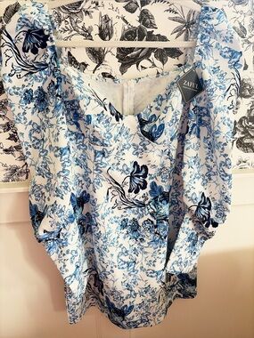 Zaful Blue and White Floral Puff-Sleeve Square-Neck Top